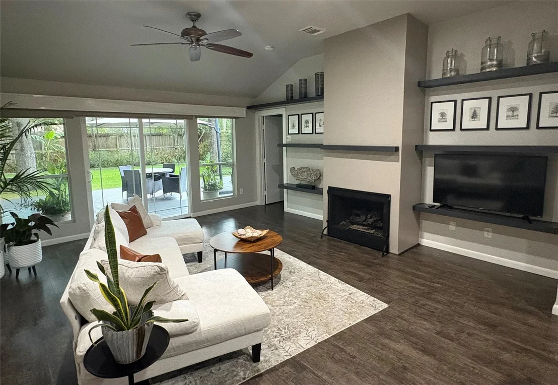 Photo of 24290 Glen Loch Drive
