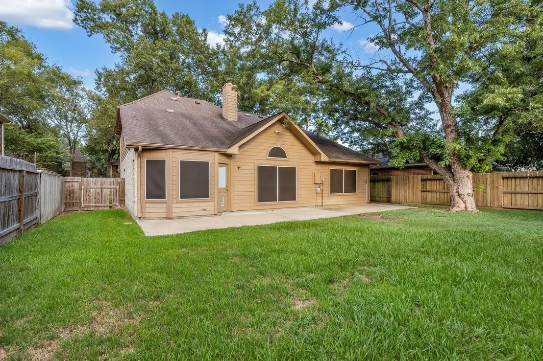 Photo of 23915 Spring Oak Drive