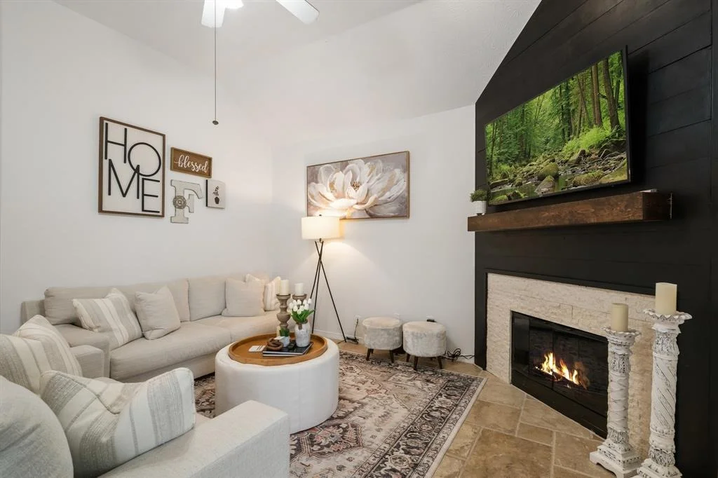 Photo of 2213 Highland Hills Drive