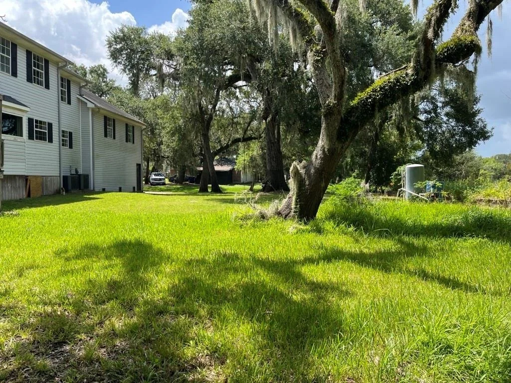 Photo of 329 Buffalo Trail