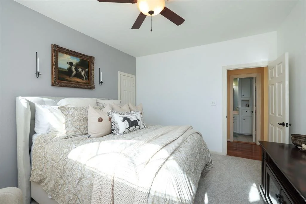Photo of 17102 Oak Dale Drive