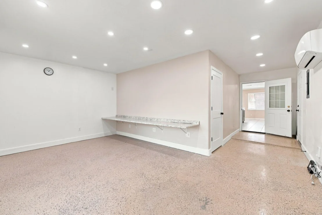 Photo of 1302 Hawk Tree Drive