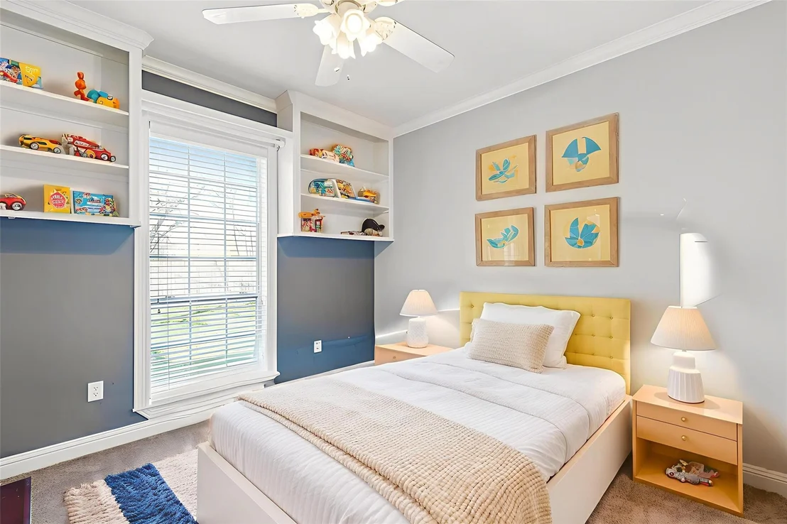 Photo of 2217 Bernie Avenue