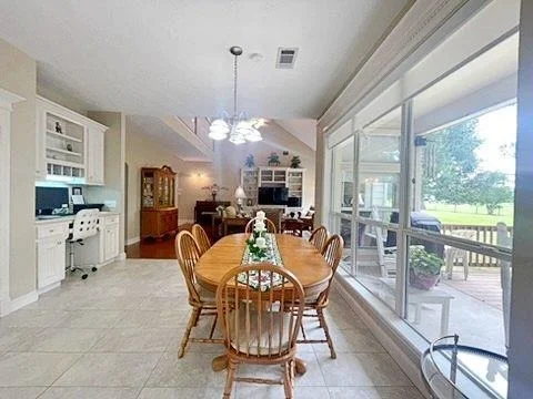 Photo of 2903 Creekside Drive