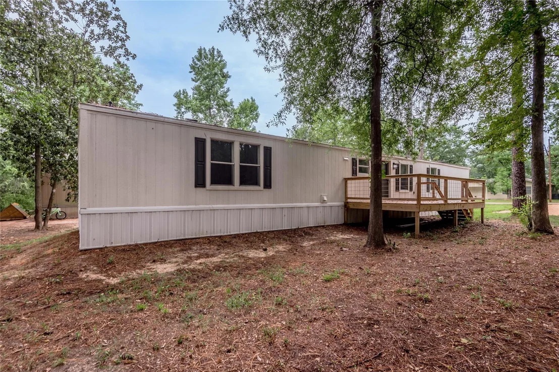 Photo of 352 Cherokee Lane