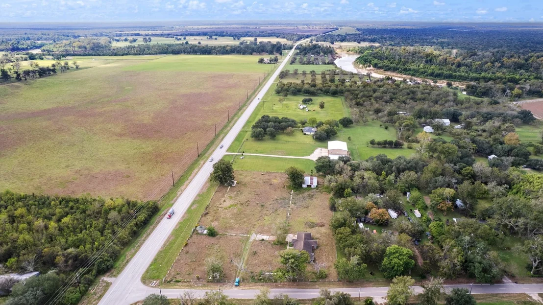 Photo of 7442 County Road 42