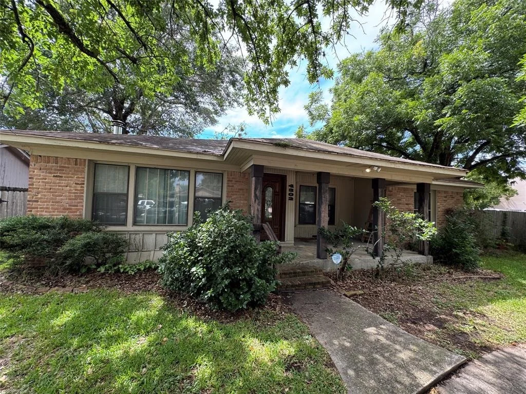 Photo of 4302 Continental Drive