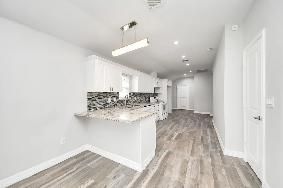 Photo of 6613 Morrow Street