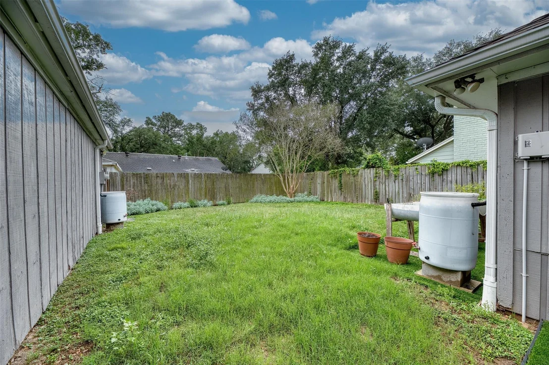 Photo of 4650 Hickory Downs Drive