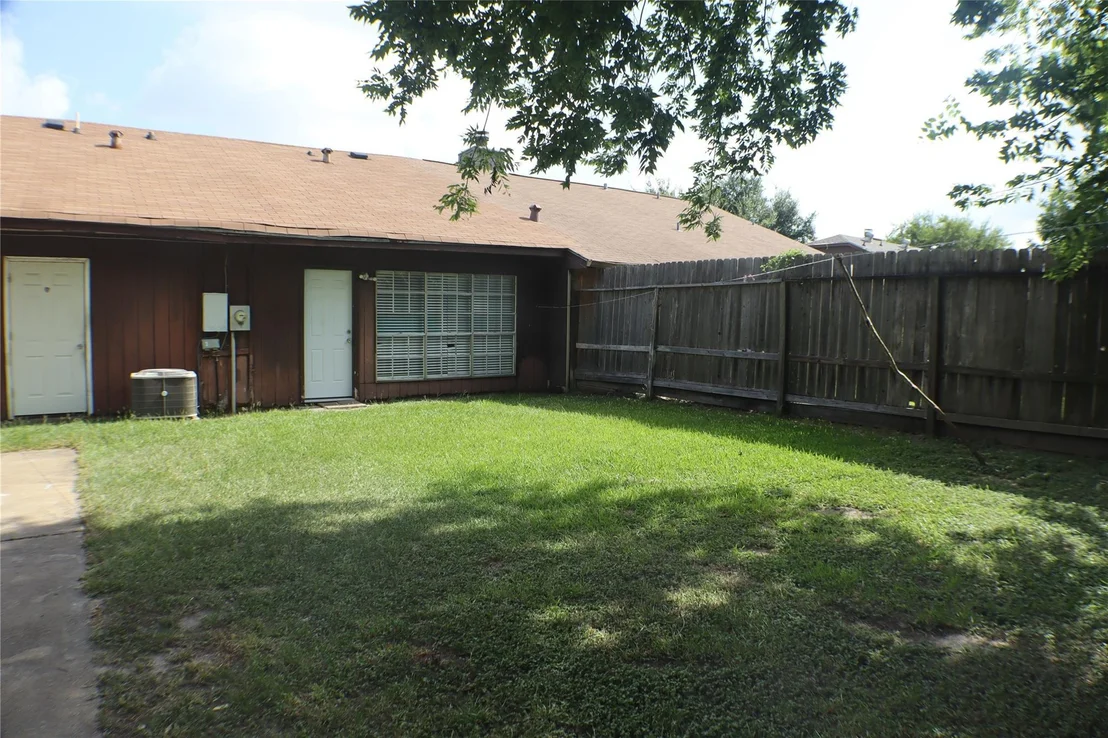 Photo of 19307 Lazy Valley Drive