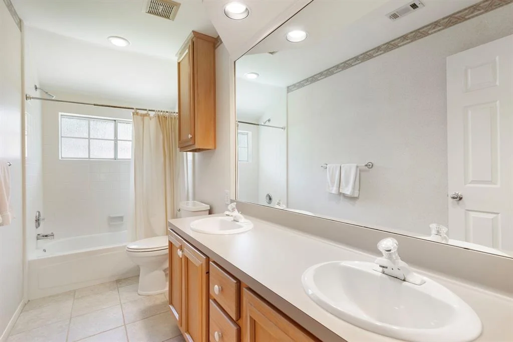 Photo of 21 Treescape Circle
