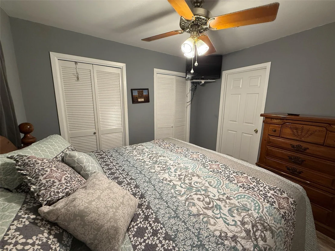 Photo of 601 Willow Lane