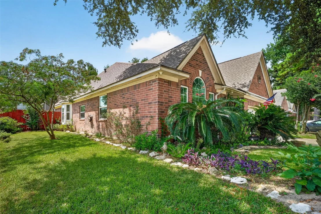 Photo of 7230 Oak Walk Drive