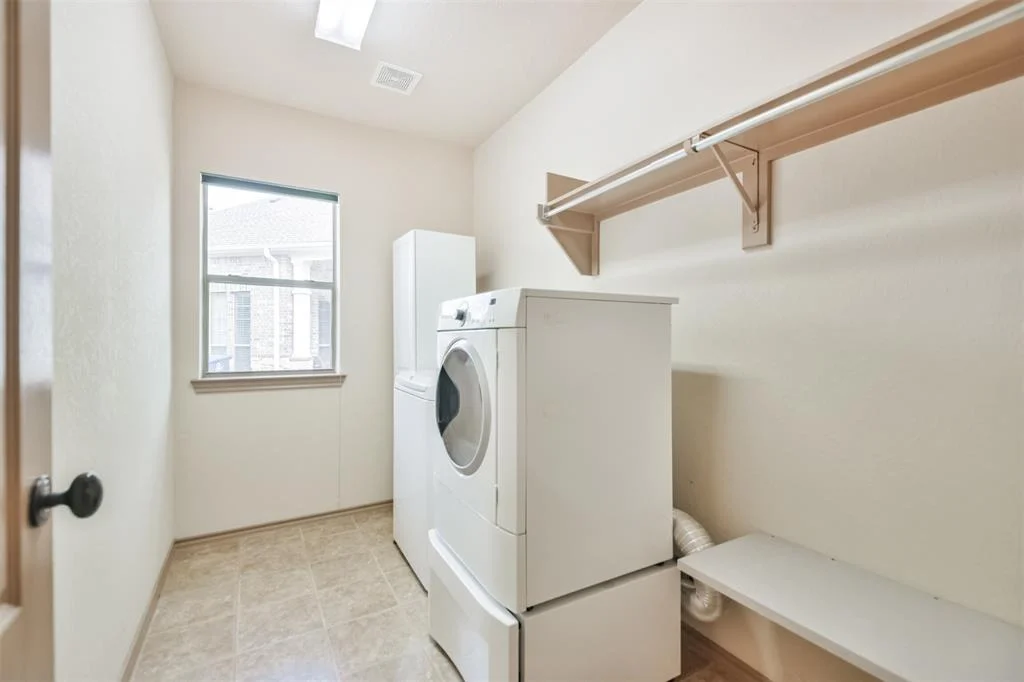 Photo of 28543 Carley Cove