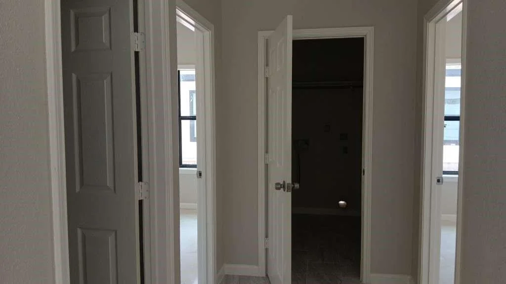 Photo of 551 White Oak Drive