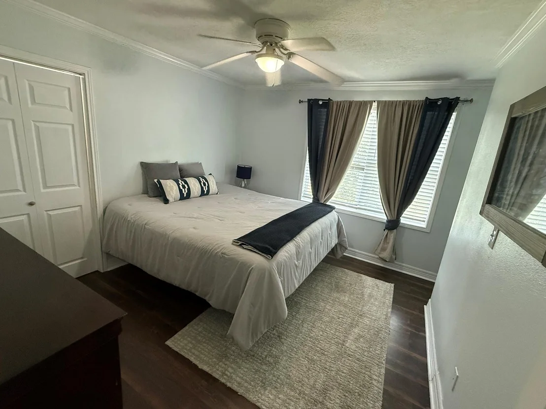 Photo of 8380 Shady Lane