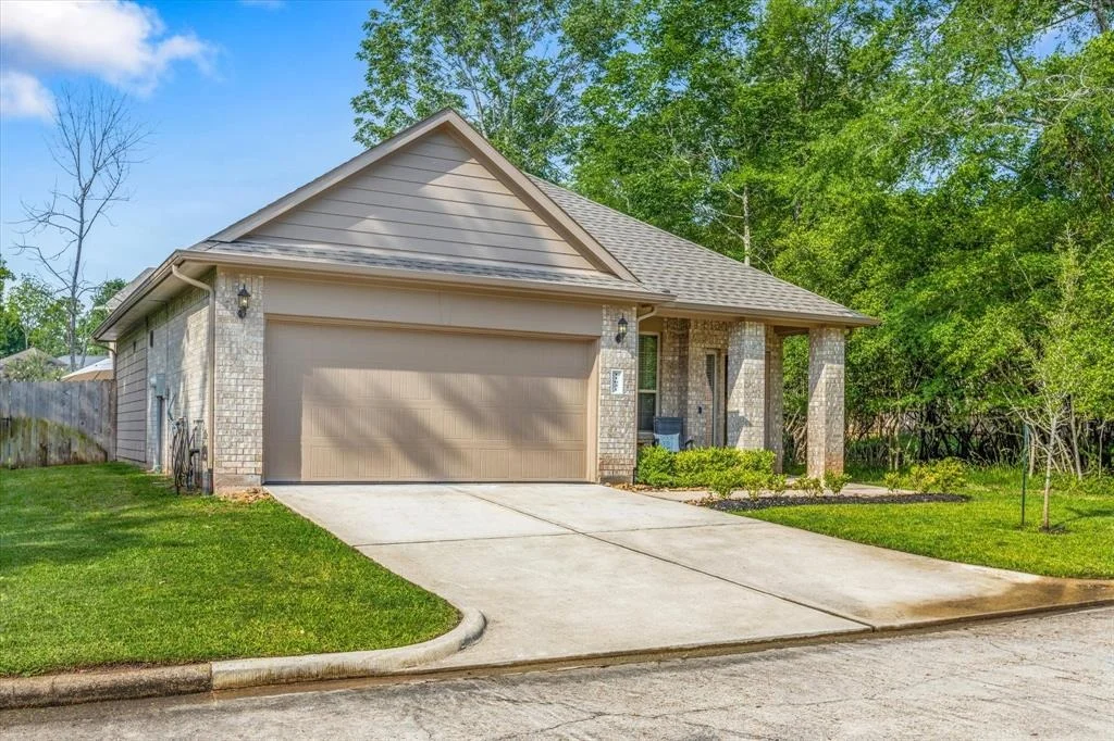 Photo of 11621 Redbird Lane