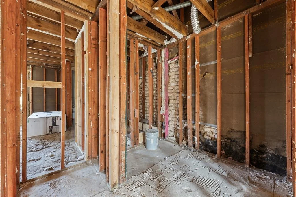 Photo of 17615 Huntersglen Circle
