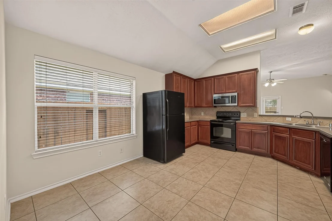 Photo of 5006 Juniper Walk Lane