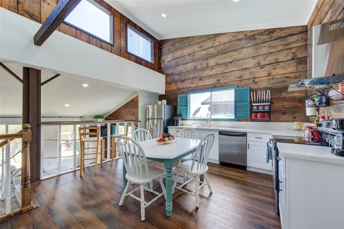 Photo of 411 Galley Way