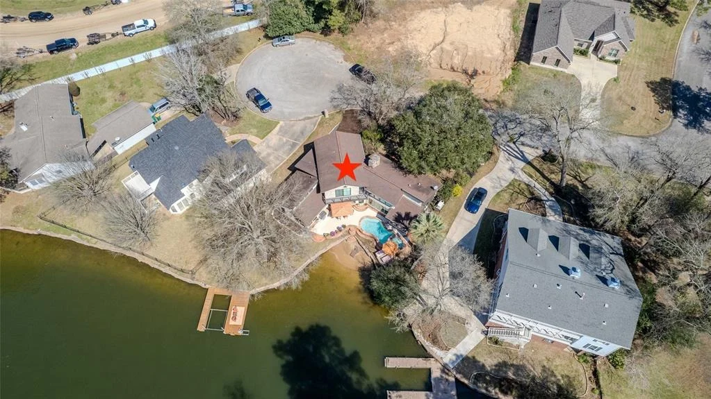 Photo of 7291 Edgewater Drive