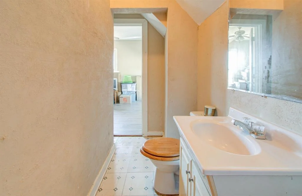 Photo of 404 W Jefferson Street