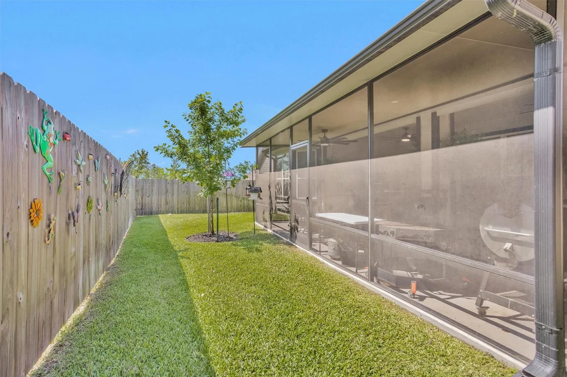 Photo of 954 Golden Willow Lane