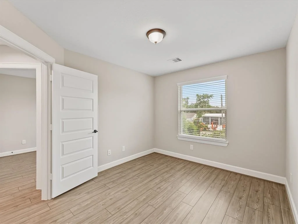 Photo of 1109 Robbie Street