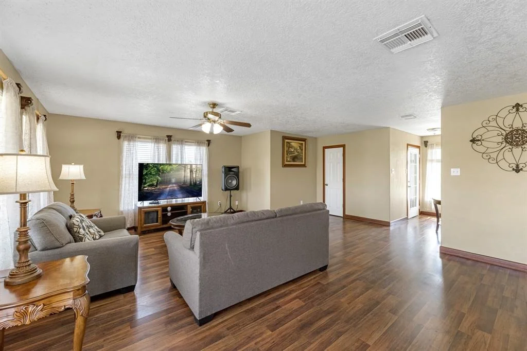 Photo of 1112 Misty Way Drive
