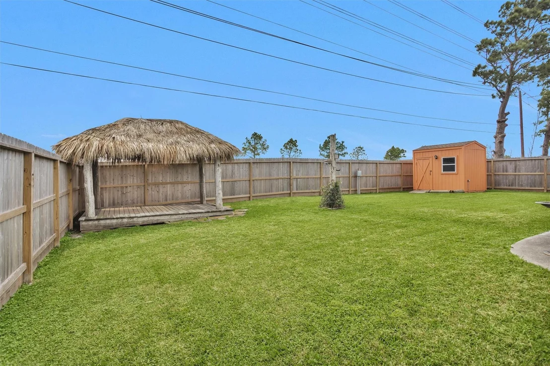 Photo of 8422 Oakhaven Road