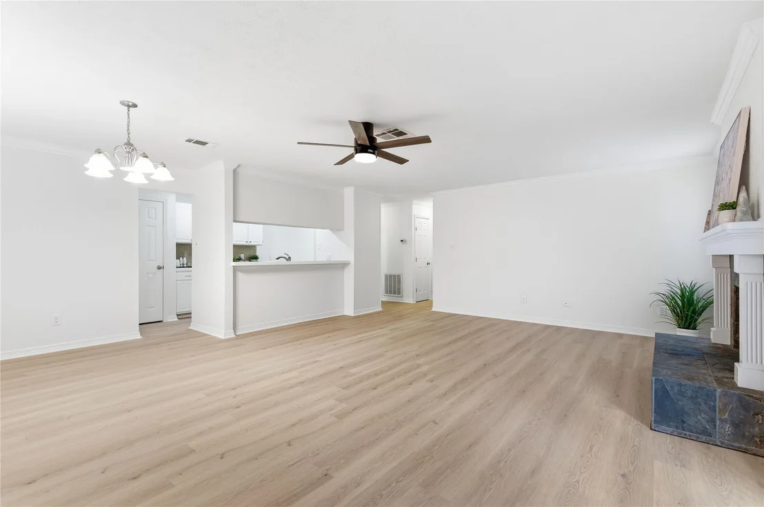 Photo of 11 Hasting Oak Court