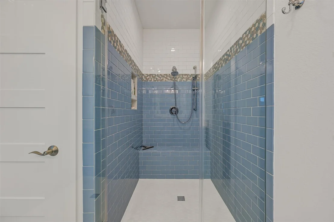 Photo of 11614 Beachside
