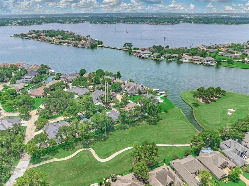 Photo of 100 Bentwater Bay Circle