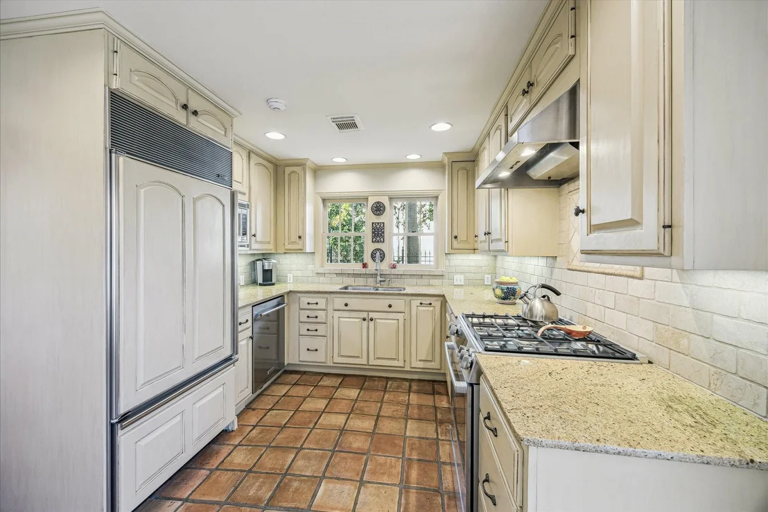 Photo of 2160 Dryden Road