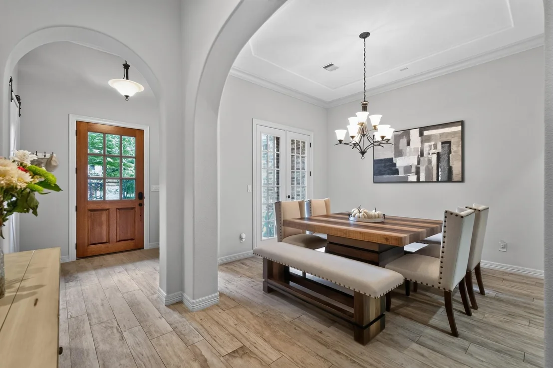 Photo of 31 Woodglade Way
