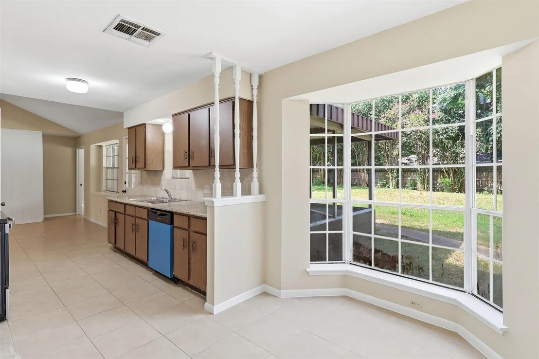 Photo of 5006 Whispering Falls Drive