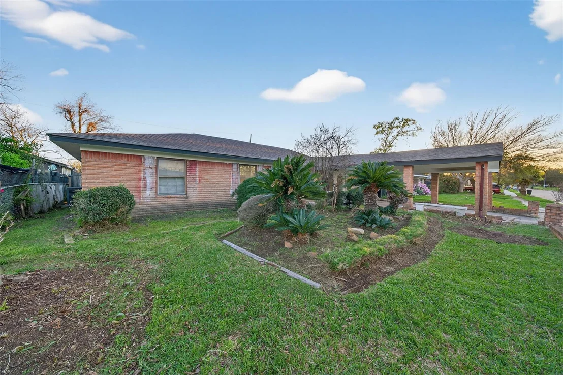 Photo of 4119 Ebbtide Drive
