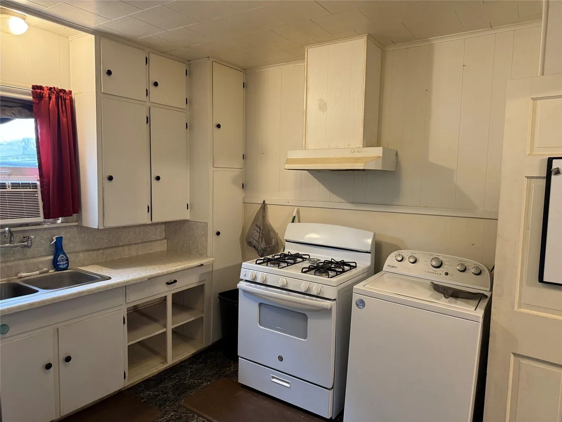 Photo of 1010 Milner Drive