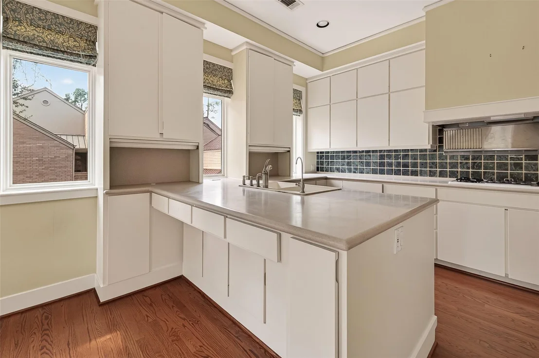 Photo of 315 Sugarberry Circle