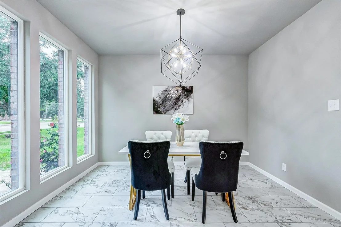 Photo of 1026 Riverchase Drive