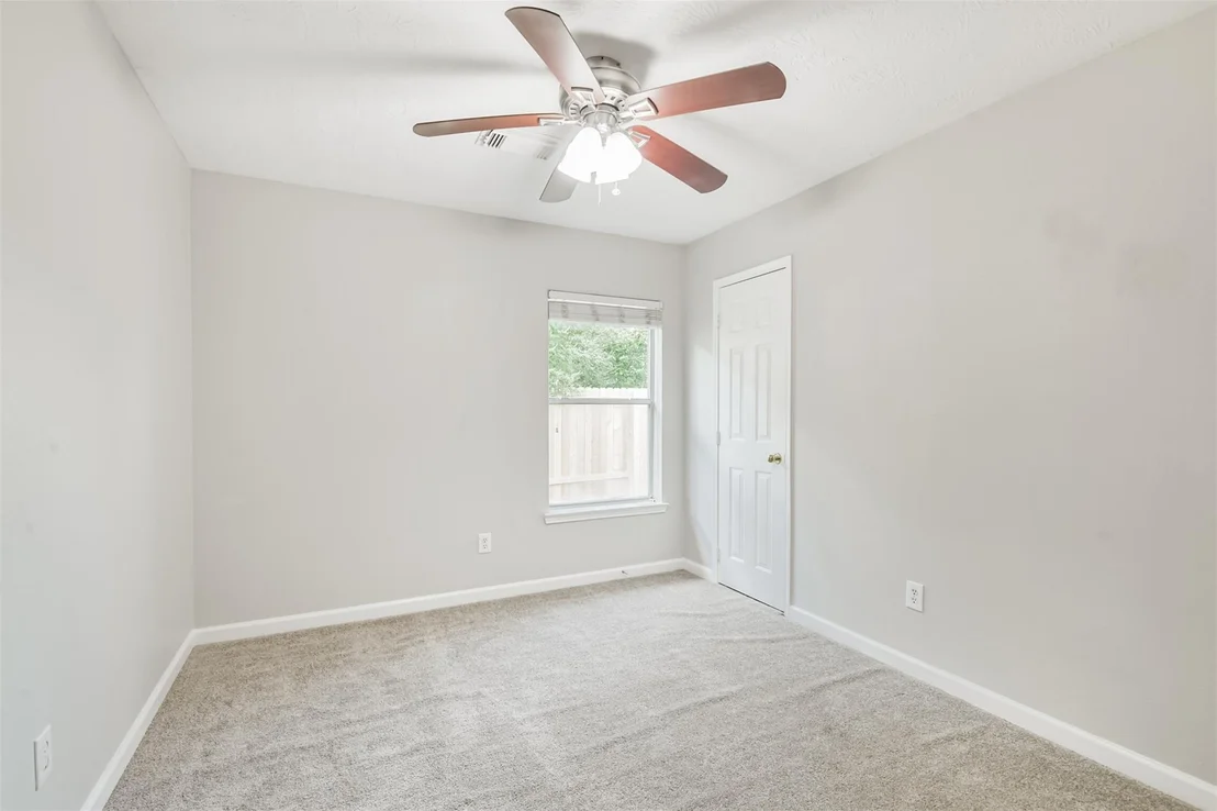 Photo of 11806 Piney Way Lane
