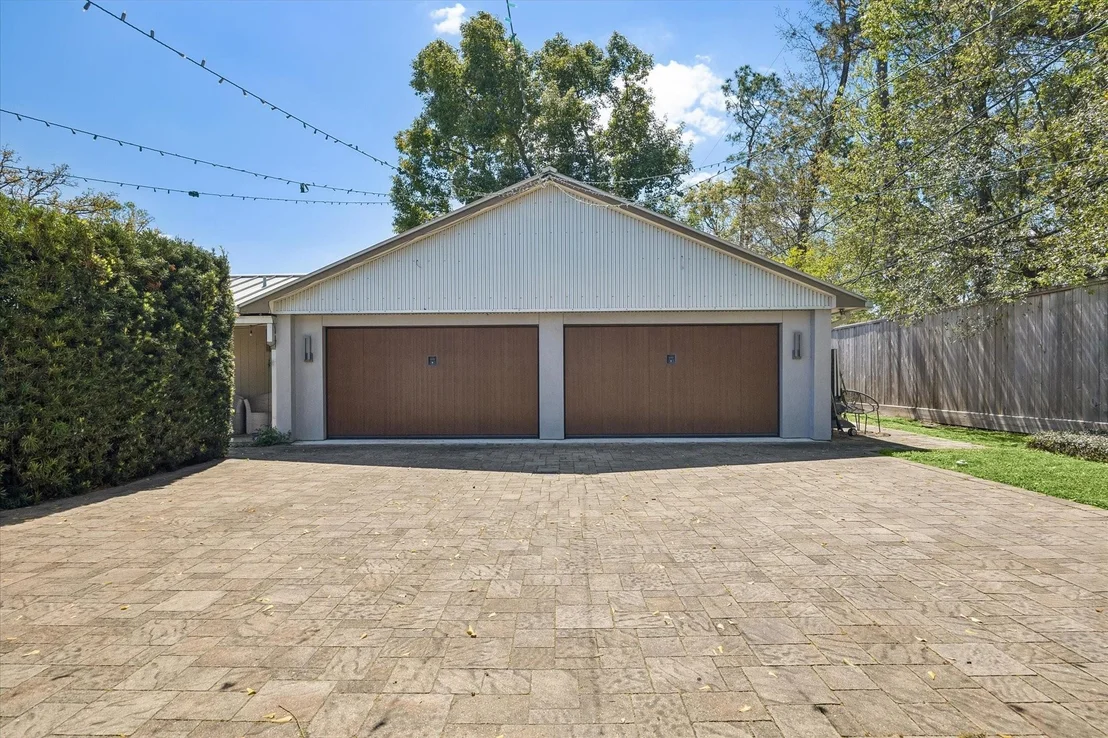 Photo of 623 Pinehaven Drive
