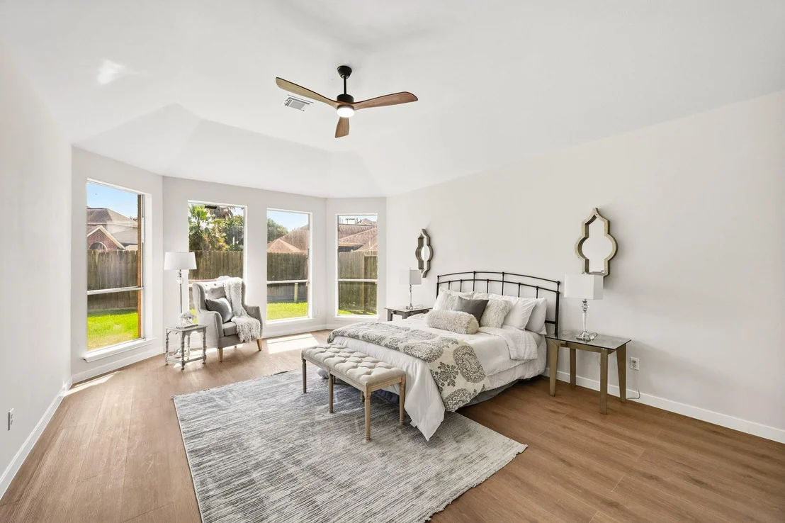 Photo of 16010 Ashvale Drive