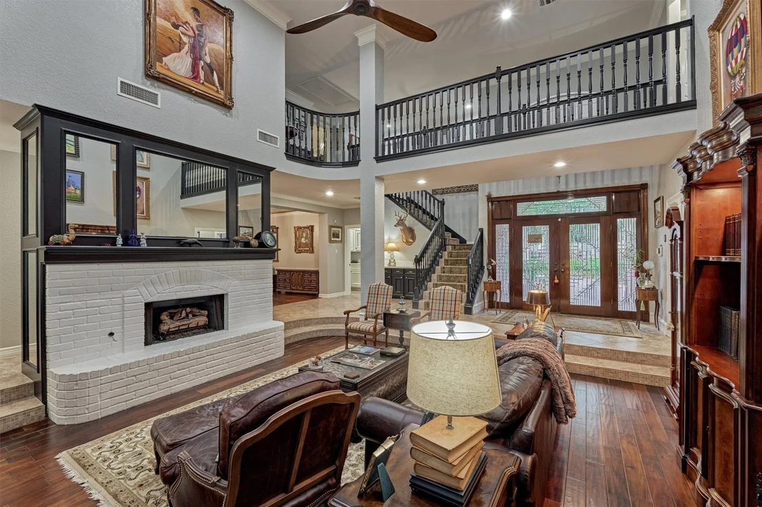 Photo of 609 Edgewood Drive