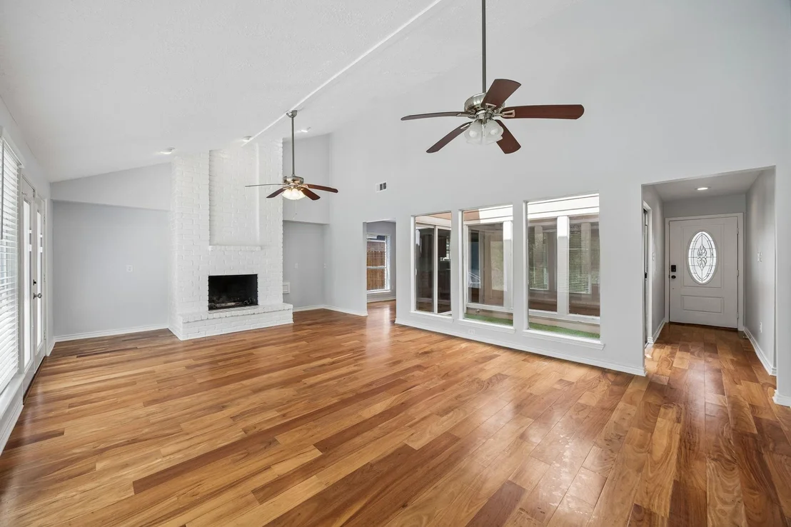 Photo of 5022 Pine Cliff Drive