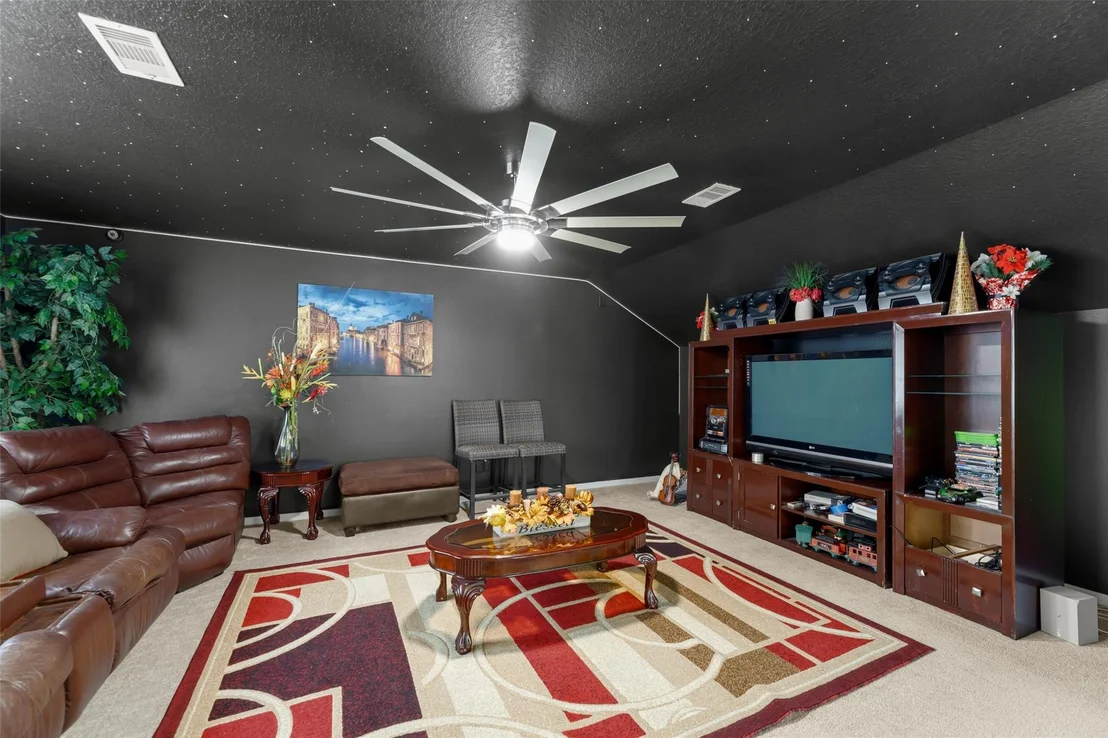 Photo of 4811 Redwing Brook Trail