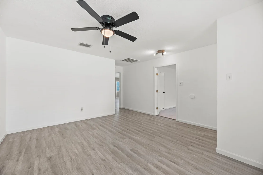 Photo of 12211 Pine Knoll Drive