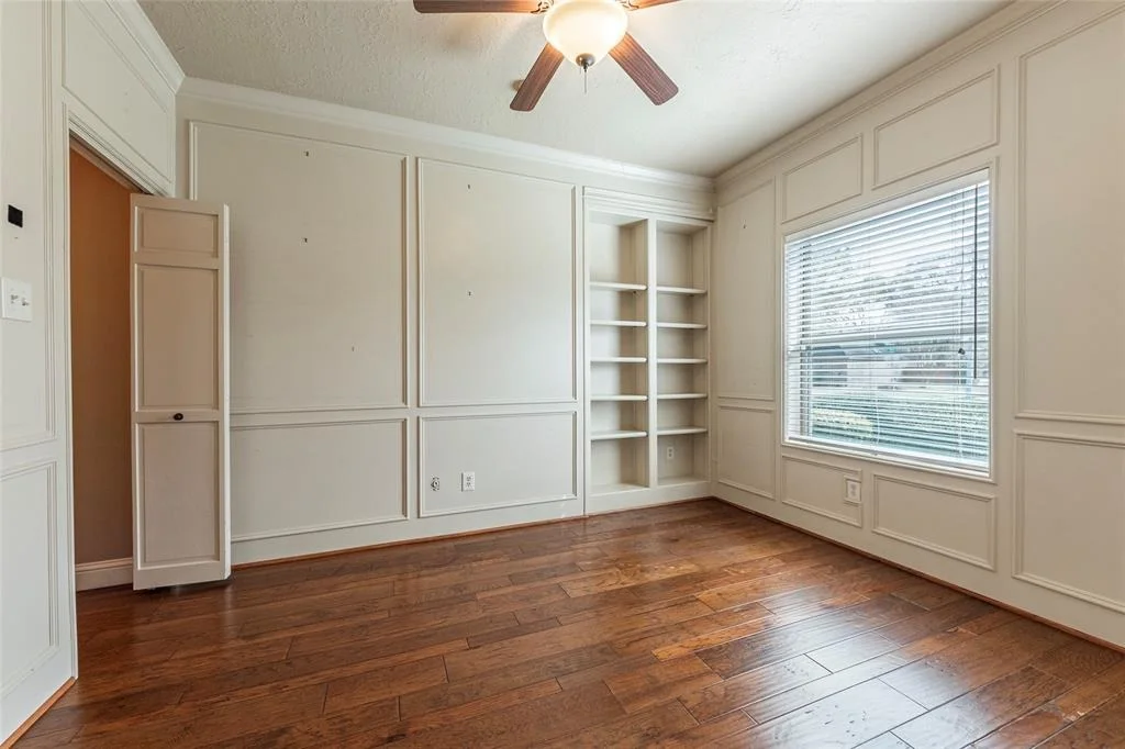 Photo of 15931 Manor Square Drive