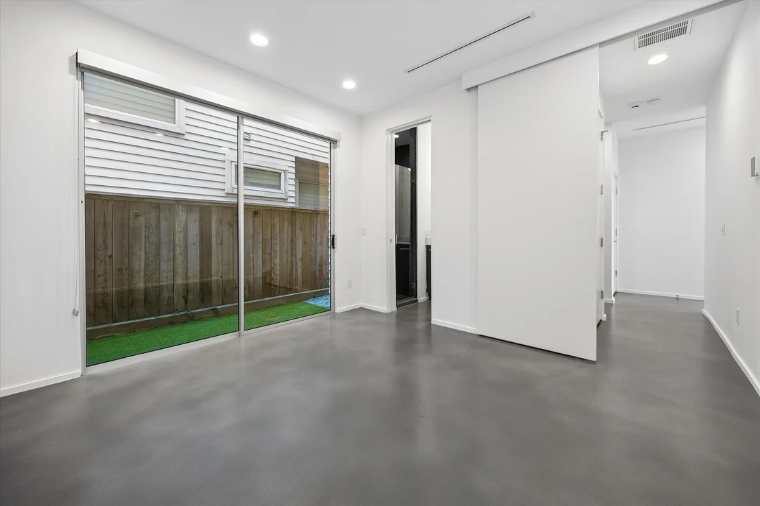 Photo of 4309 Lillian Street