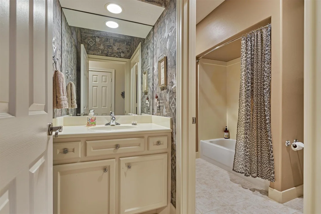 Photo of 9485 Escondido Drive